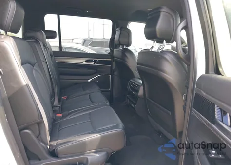 2025 Jeep Wagoneer L Series Ii 4X4 z USA, uszkodzony, nr VIN 1C4SJSBP5SS527499